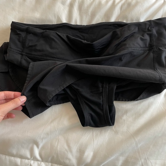 Lululemon speed up shorts black lined - Picture 5 of 6